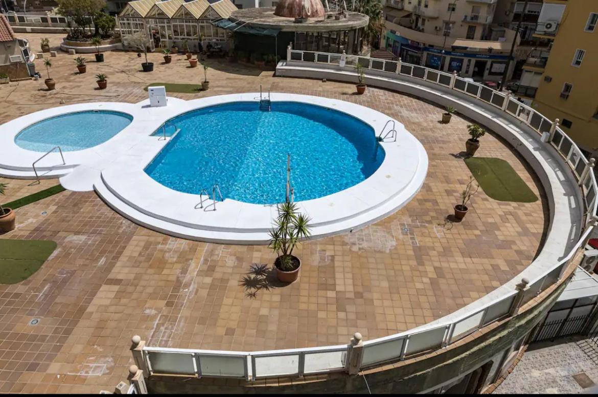 Torre Lll Daire Torremolinos Dış mekan fotoğraf
